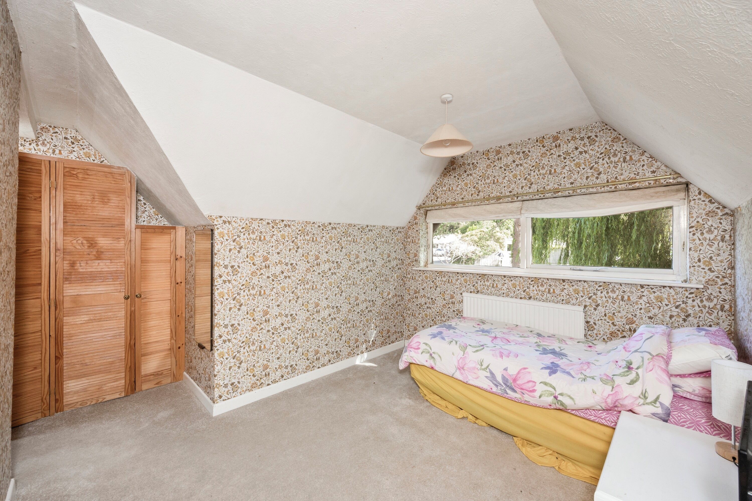 4 bedrooms, WiFi, bed sheets