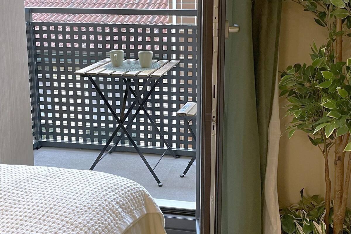 Premium bedding, memory-foam beds, minibar, in-room safe