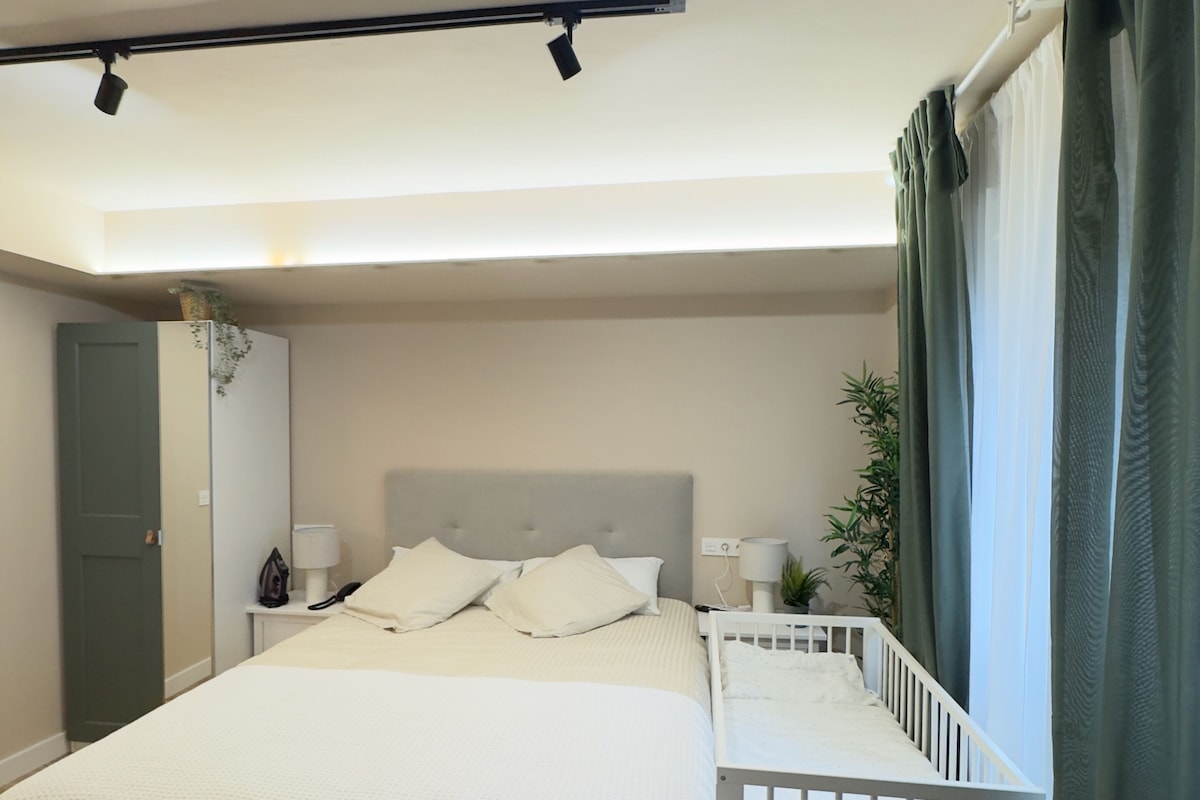 Habitación doble | Ropa de cama de alta calidad, edredón, camas con pillow-top y minibar