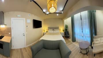 Suite monolocale familiare, balcone, vista montagna