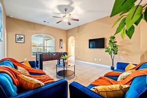 House - One Level Home Foosball Crib Office Space Yard (Crowley)