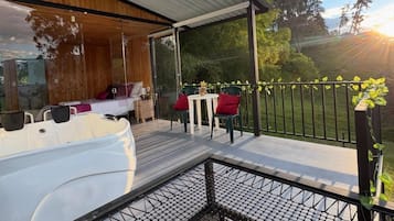 Cabin, Balcony, Mountain View | Terrace/patio