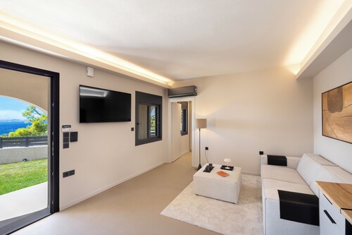 Luxury Villa in Anavyssos, Athens Riviera | Pool, Ocean Views, Near the Beach