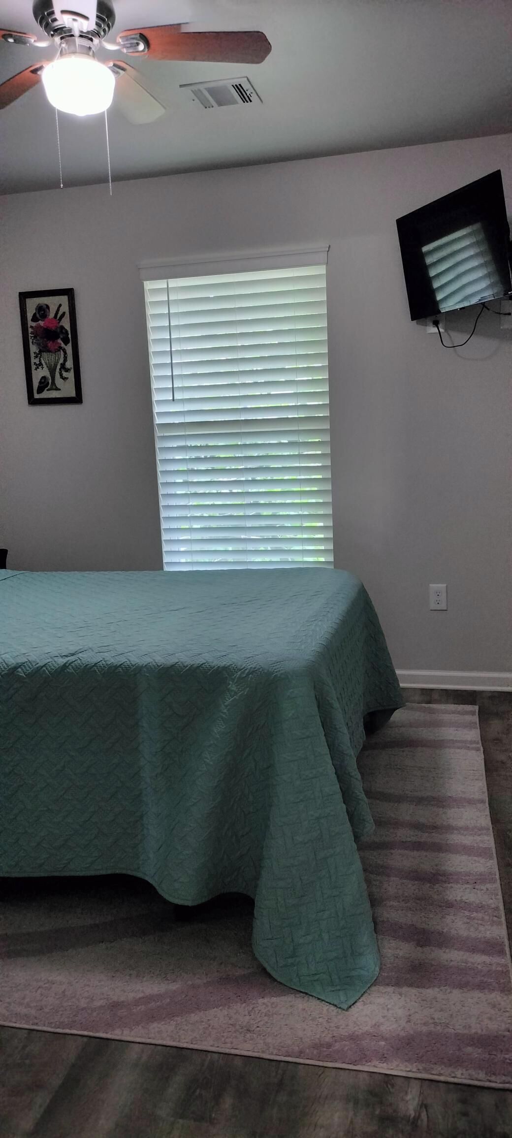 2 bedrooms, iron/ironing board, WiFi (free), bed sheets