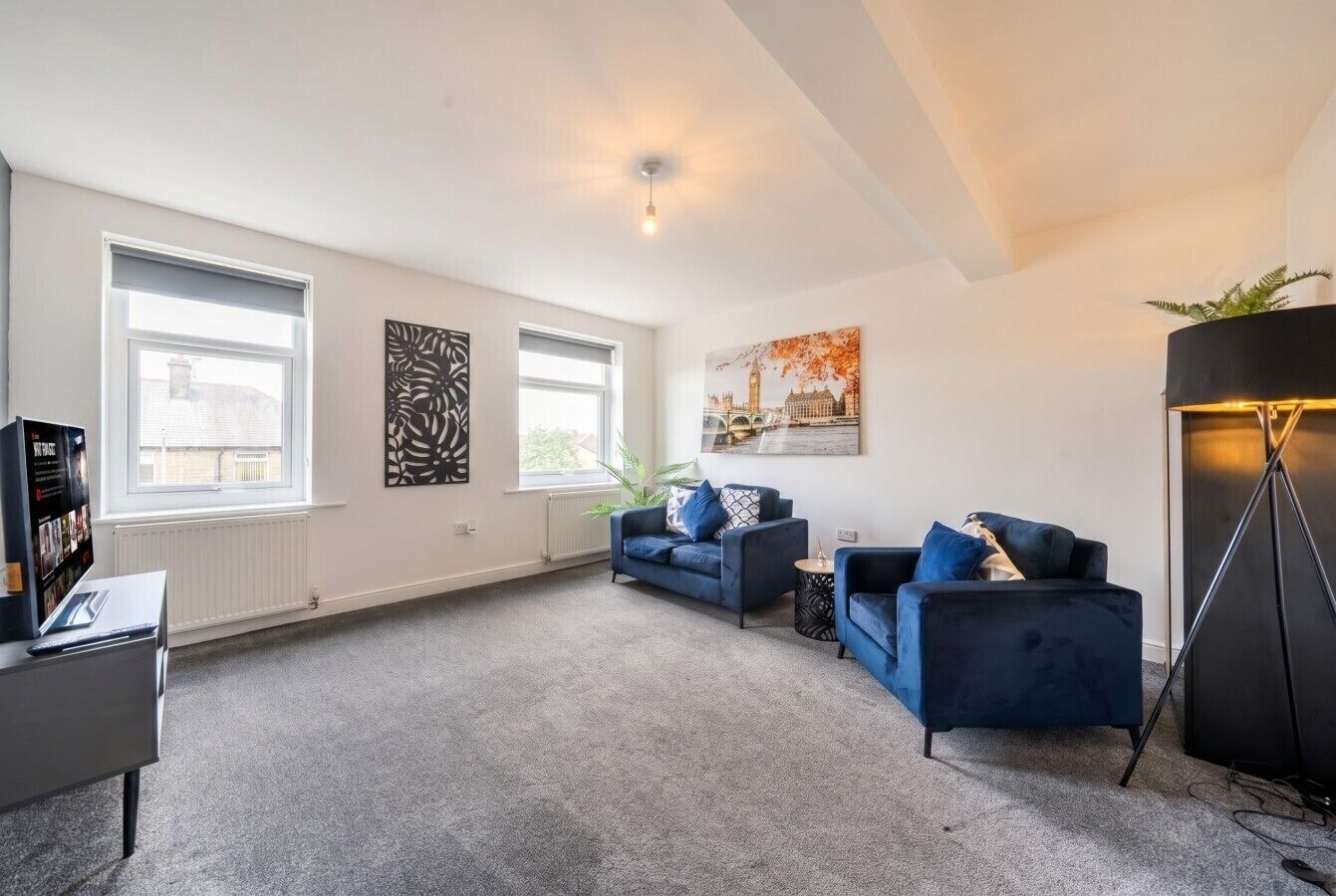 5-bed Flats Sleeping 11 · Free Parking · Walk To Beaumont Park, Newsome - Huddersfield