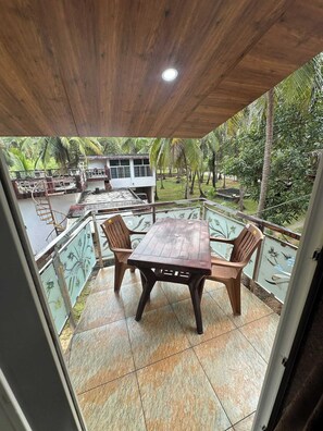 Dining - Cornelio Residence - 1 BR studio with AC in Udupi (Padutonse)