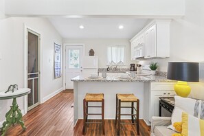 Interior - Private Cottage | Full Kitchen | Cozy Getaway (Savannah)