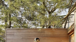 Exterior detail - Iconic Fire Island Pines Oceanfront | Pool, Hot Tub & Sauna (Sayville)