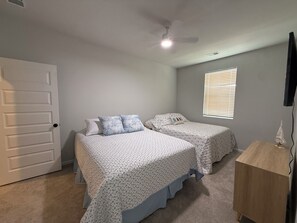 Room - Live Love Your North Myrtle Beach Vacation - North Myrtle Beach (North Myrtle Beach)