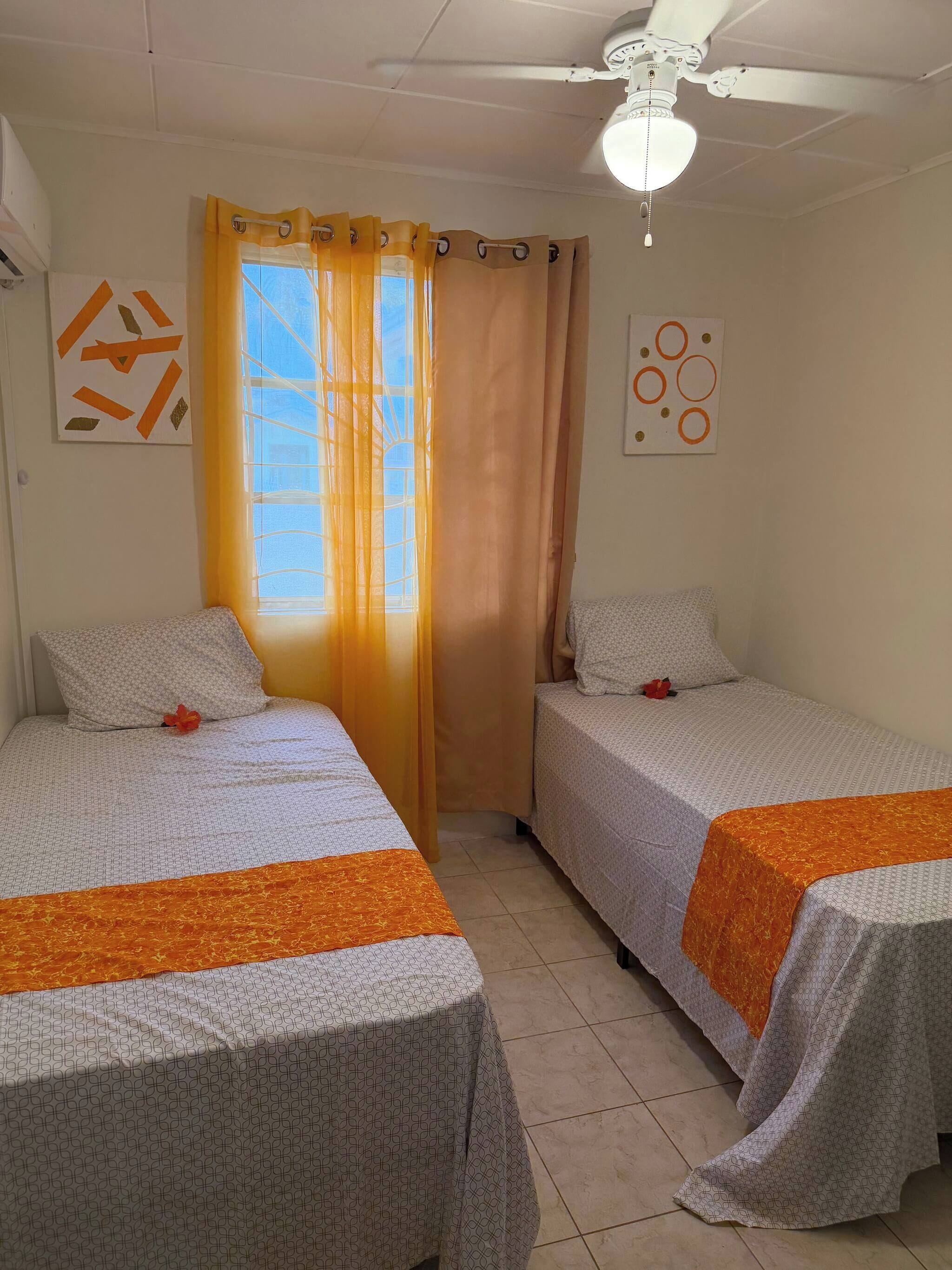 House, 3 Bedrooms, Balcony