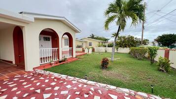 Rumah, 3 kamar tidur, balkon | Halaman properti