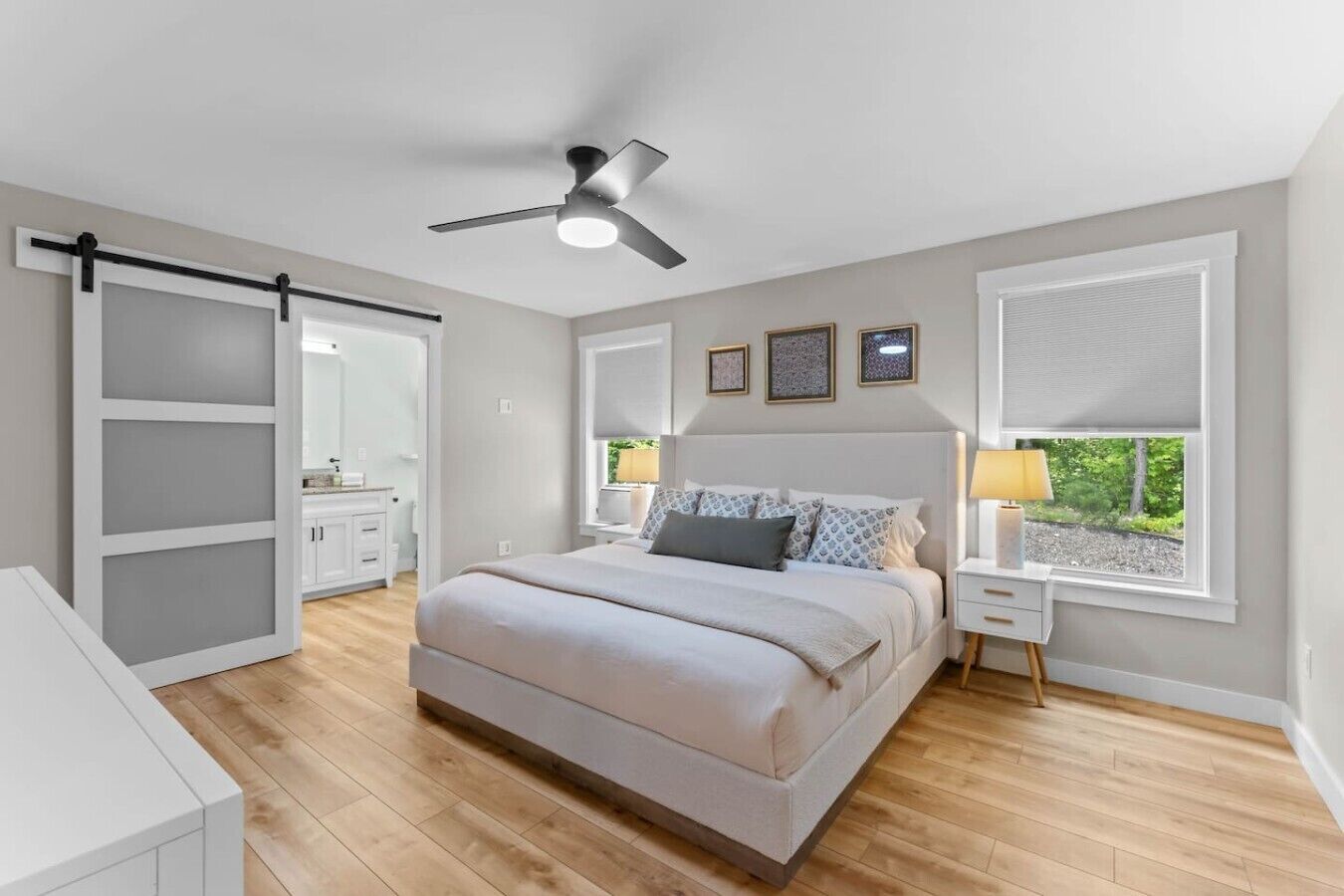 3 bedrooms, iron/ironing board, travel crib, WiFi
