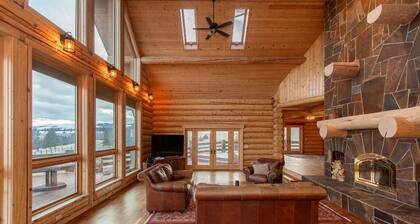 Montana Mountain Resort - 40 acres -Quiet, Peaceful, Luxury