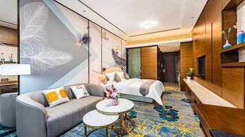Double Room, City View | Interior
