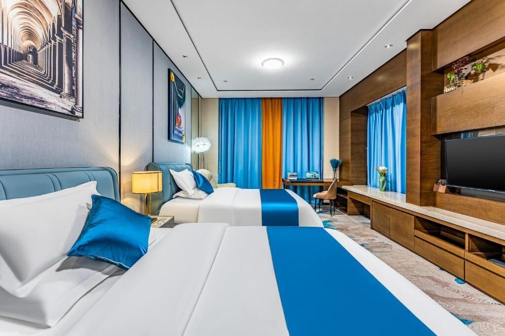 Twin Room, City View | Desk, WiFi (free)