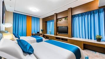 Habitación con 2 camas individuales, vistas a la ciudad | Spa