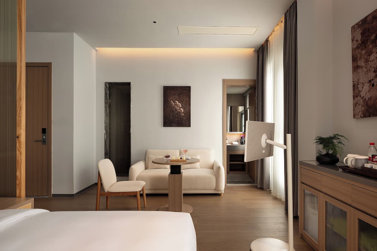 Comfort Twin Room, Courtyard View