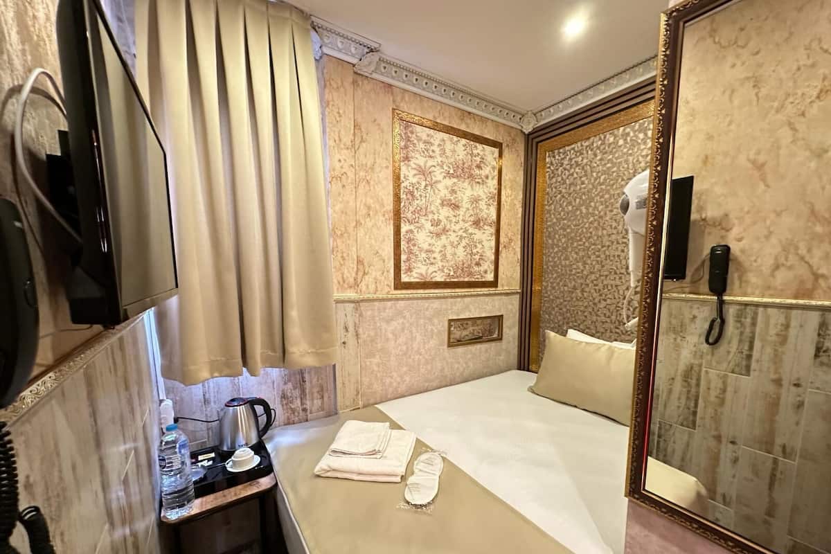 Soundproofing, iron/ironing board (on request), WiFi (free)