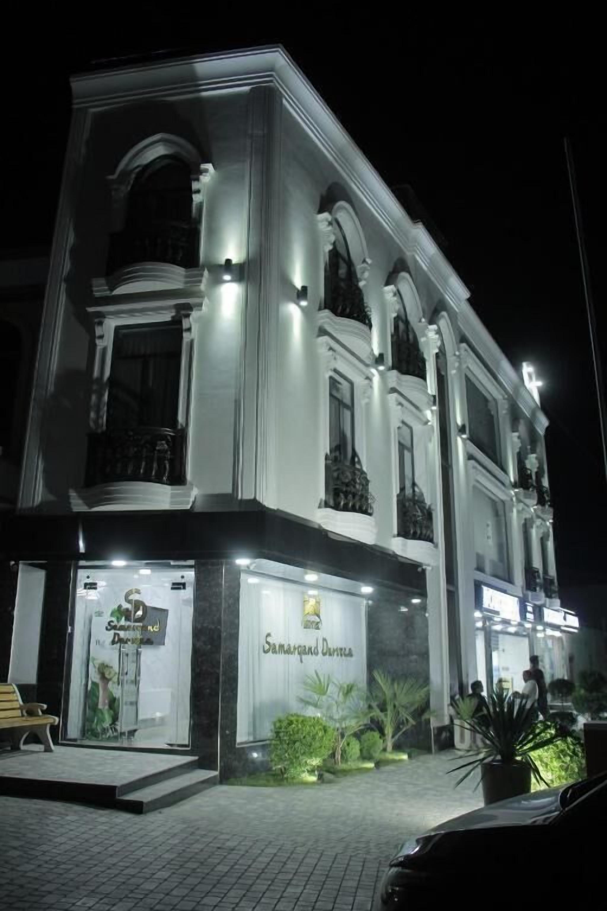 Ngoại thất