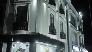 Ngoại thất