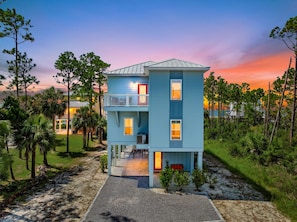 Exterior - Gulf Views | Pool | Beach Access | Elevator | Dogs (Port St Joe)