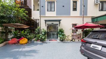 Standard Double Room, City View | City view