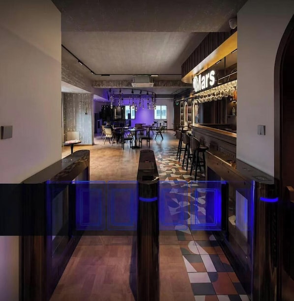 Bar (en la propiedad)