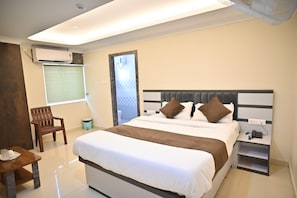 Classic Double or Twin Room, Balcony | Free WiFi - House Of Lord (Bhubaneswar)