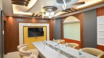 Classic Double or Twin Room, Balcony | Meeting facility