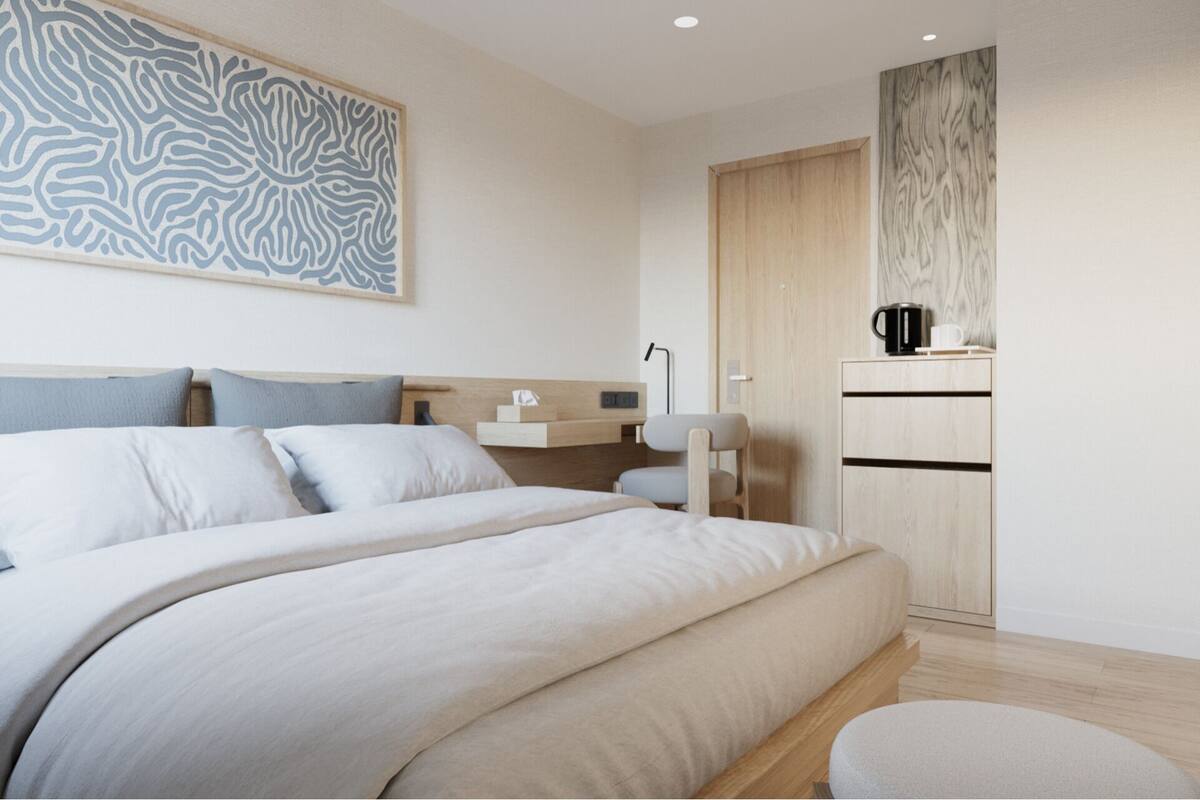 Superior Room | In-room safe, blackout curtains, soundproofing, free WiFi