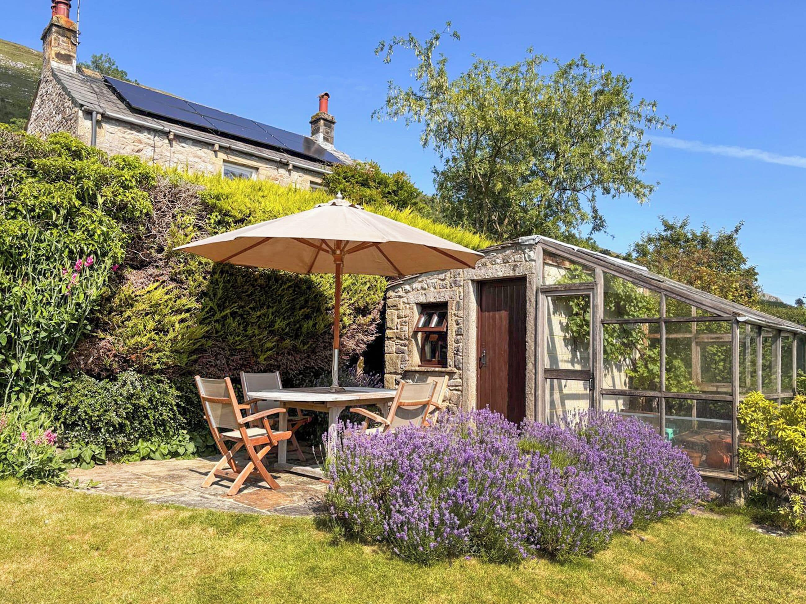 Garden | Borrings Cottage, Hawkswick