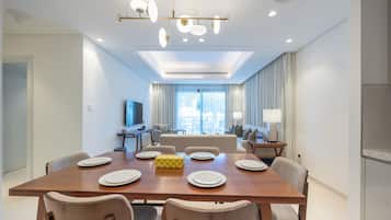 Apartment | Dining