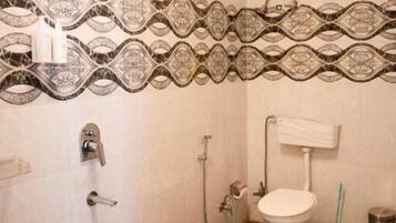 Dormitorio compartido | Baño