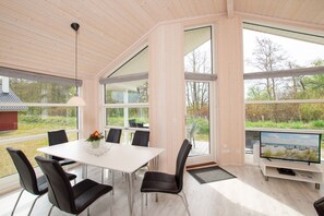 Dining - Charming Sauna Cottage for 6 (Großenbrode)