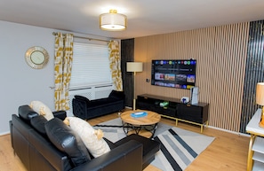 Unclassified image, 3 of 15, button - The Cheshire Abode-Central Warrington-Stadium, Station Access-Sleeps 5 (Warrington)