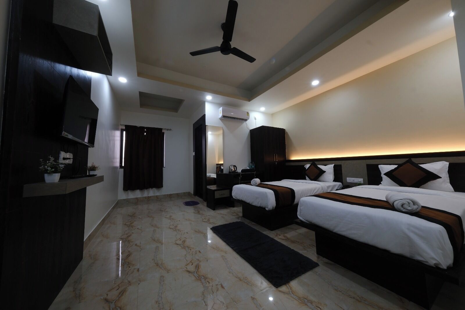Executive Room