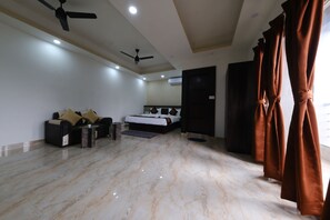 Quarto luxo | Wi-Fi de cortesia