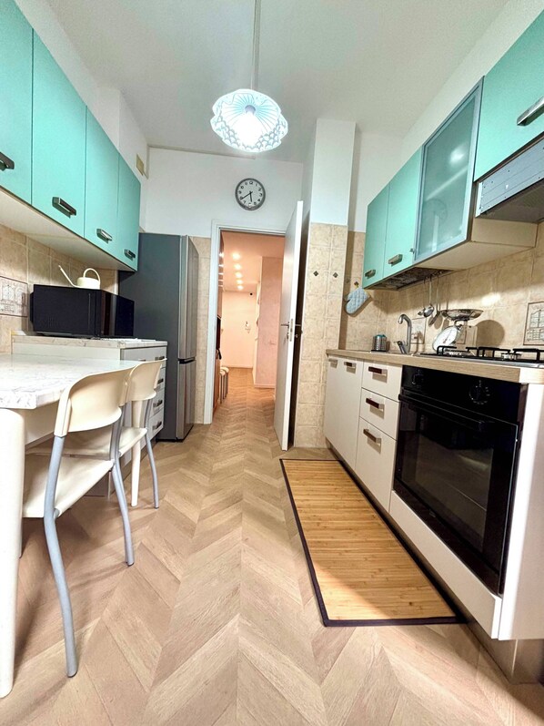 Private kitchen - Casa Gemma: a wellness experience in an intimate and unique place. (Lido di Ostia)