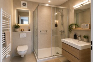 Bathroom - Vrbo Property (Wenningstedt-Braderup (Sylt))