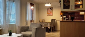 Kemi Cozy Corner - a Stylish Two-Story Apartment with FREE PARKING & WiFi