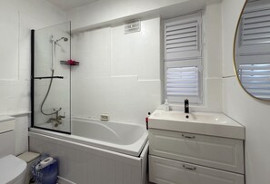 Bathroom - Paddington midtown escape for 2 (London)