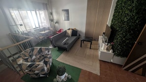 Smart TV, video games, books - Room charm - Caparica (Costa de Caparica)