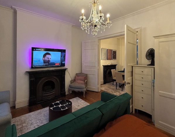 Interior - Marylebone hidden escape for 2 (London)