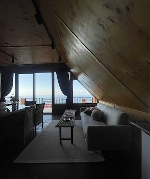 Family Bungalow, Sea View | Living area - Iskofia Hotel & Bungalov Trabzon (Trabzon)