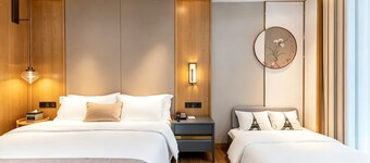 Beijing Hongqiqu Jinglong Hotel (Beijing South Station Branch)