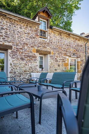 Terrace/patio - Large cottage for 19 people, Family and friends in Suisse Normande (Les Monts d'Aunay)