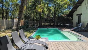 Piscina externa, piscina aquecida