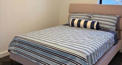 Perth Hills Retreat | City Views | Luxury Beds