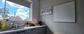 Unclassified image, 2 of 30, button - "Premium 3BR Mt View • Sleeps 8 • 15 min Canberra" (Queanbeyan)