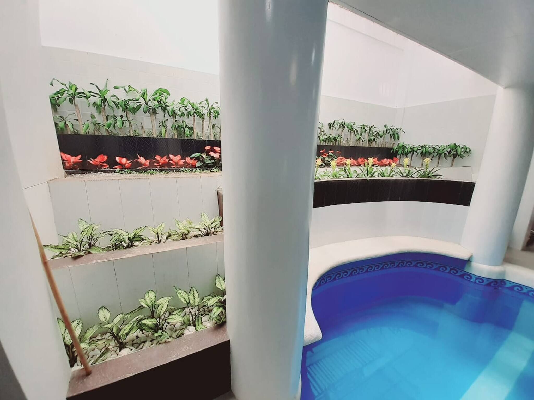 Apartment, 2 Bedrooms, Accessible, Smoking | Pool | Indoor pool